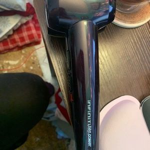 Conair Infinity Pro hot curler